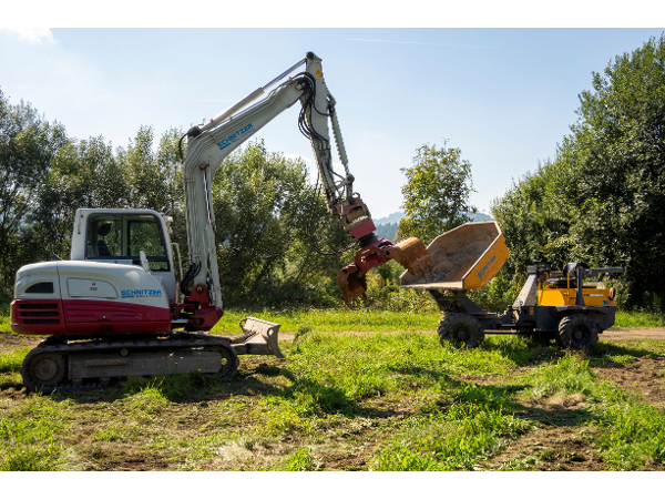 Bild 5 von Schnitzer Erdbau & Transporte GmbH.