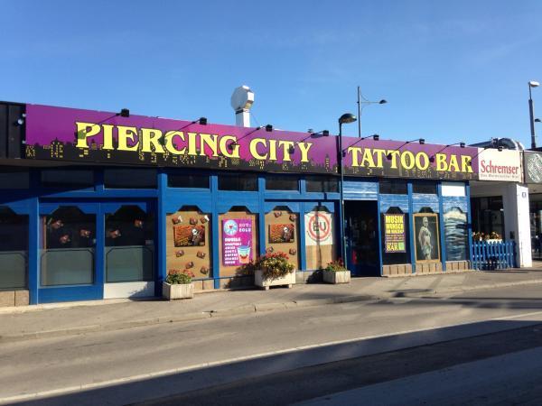 Bild 1 von PIERCING CITY