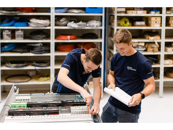 Bild 2 von EPS Electric Power Systems GmbH