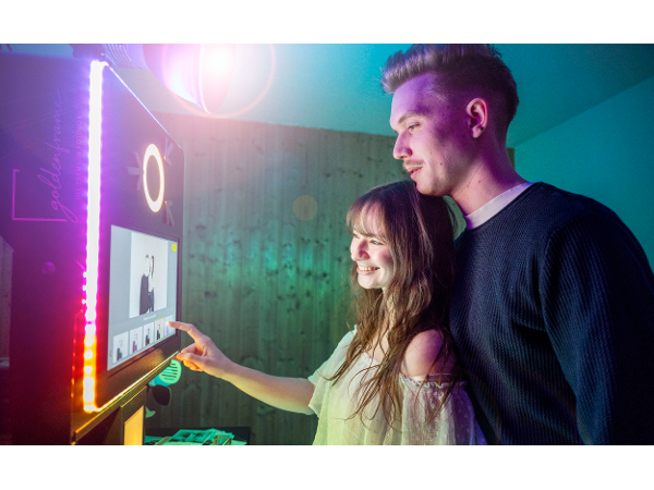 Bild 8 von Goldenframe - die Premium Fotobox