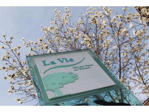 Bild 2 von La Vie GmbH