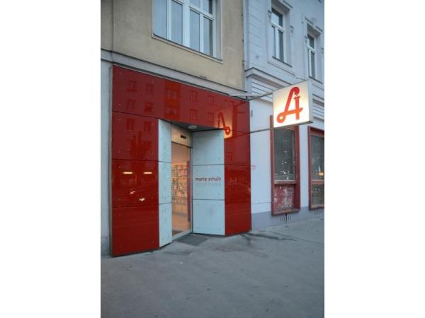 Bild 1 von Maria Schutz Apotheke KG