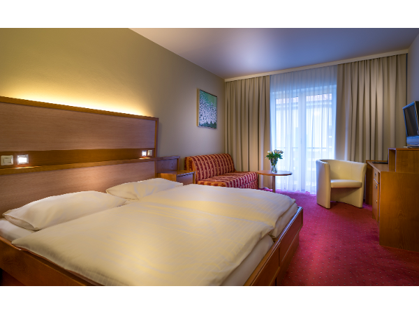 Bild 27 von City-Hotel GmbH
