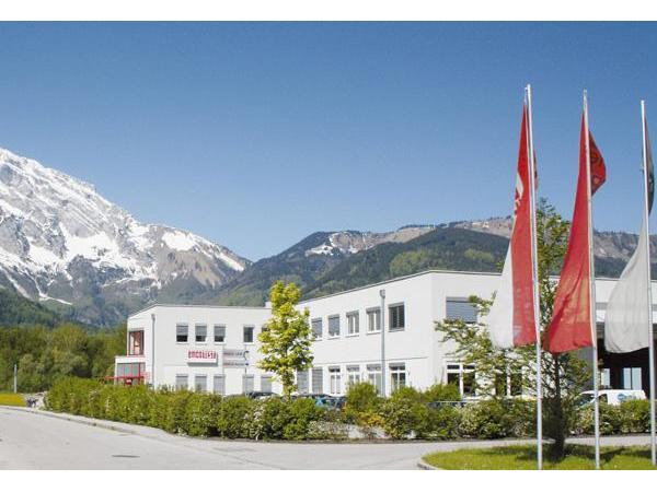 Bild 1 von EMCO-TEST Prüfmaschinen GmbH
