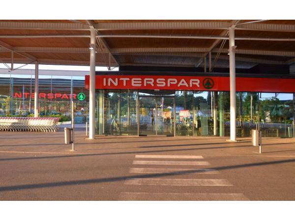 Bild 2 von INTERSPAR