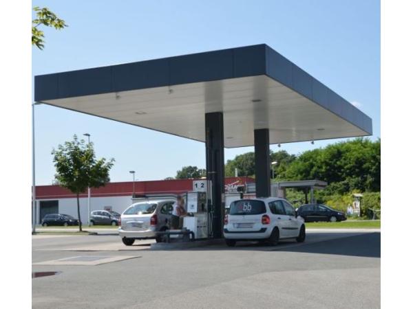 Bild 1 von DISKONT TANKEN am HOFER Parkplatz