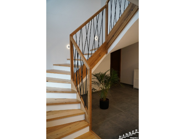 Bild 7 von Stiegenbau - Treppenbau - Hanner