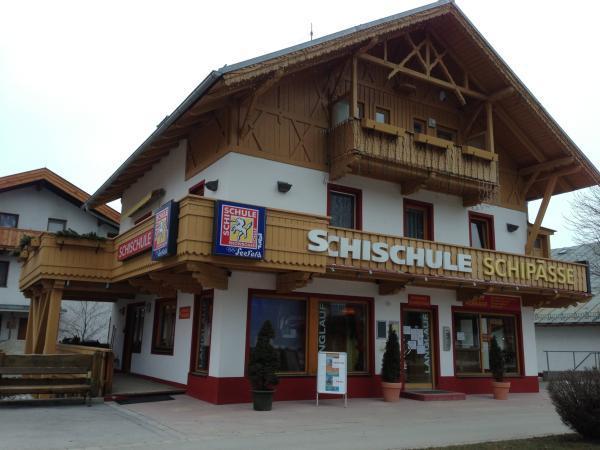 Bild 2 von Tiroler Schischule Seefeld - Ing. Seelos Ges.m.b.H.