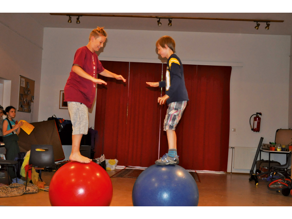 Bild 14 von FUFO - Clownshows und Zirkusschule von Daniel Torron Mack