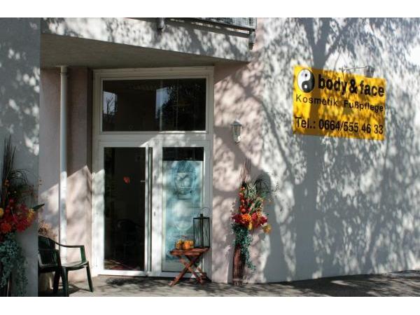 Bild 1 von Kosmetikinstitut Body & Face
