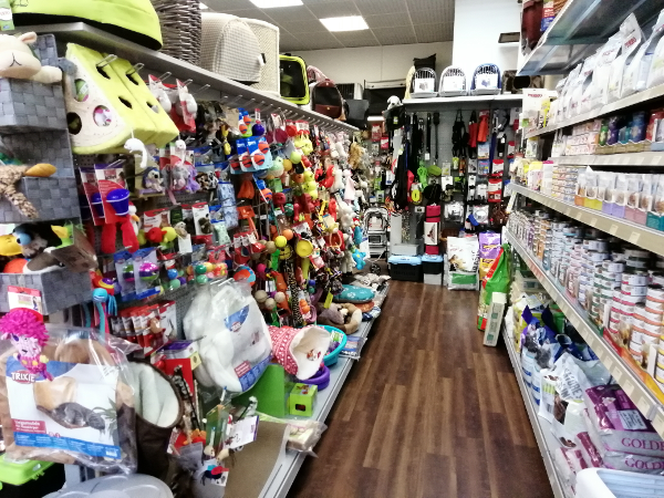 Bild 2 von PERRO - Villach Evelyne Bischof, Zoofachhandel & Hundesalon