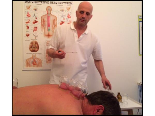 Bild 1 von Peter Grasser, Blutegeltherapie, Schmerztherapie