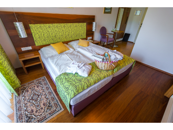 Bild 3 von Wellnesshotel Paradiesquelle
