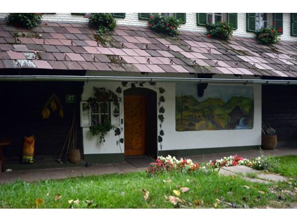 Bild 1 von Buschenschank Spieler