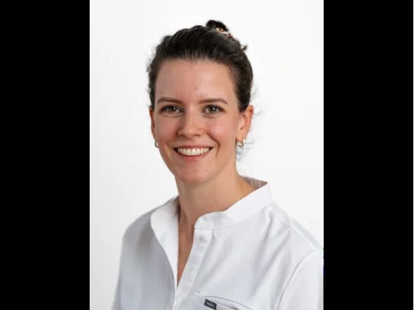 Bild 4 von Zahnarztpraxis Dr. Philipp Kaiser MMSc LLM & Kollegen