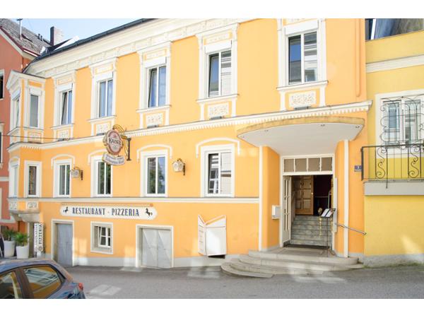 Bild 1 von Restaurant-Pizzeria Schwarzes Rössl