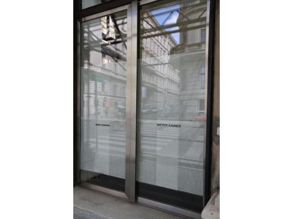 Bild 1 von Galerie Meyer Kainer