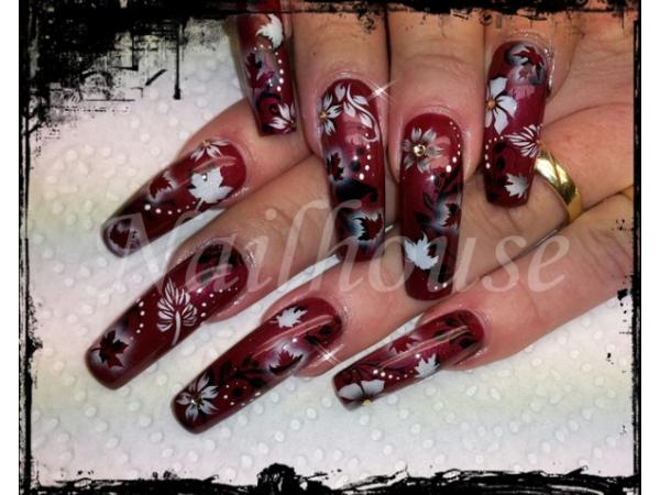Bild 6 von Nailhouse Nagelstudio Michaela Siml