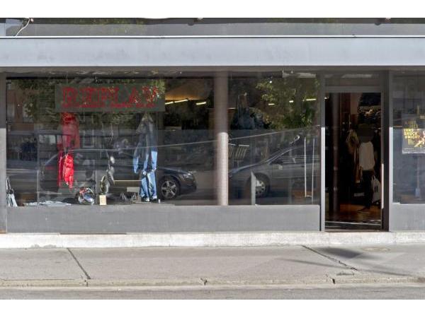 Bild 1 von Replay Store