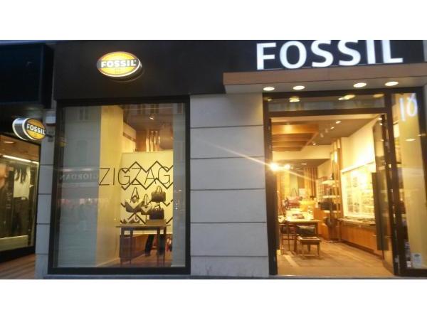 Bild 3 von Fossil Store