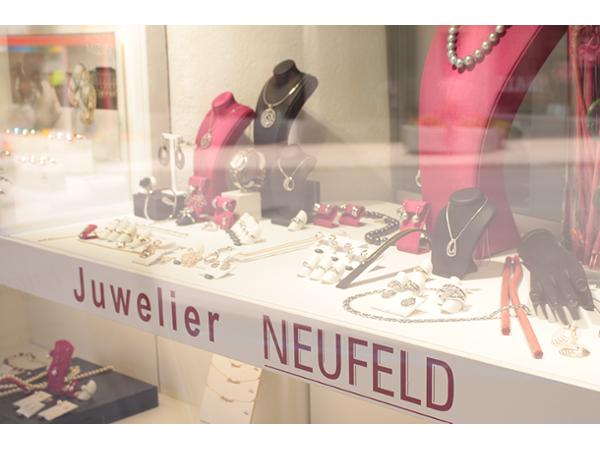 Bild 6 von Neufeld Schmuck-Uhren-Pokale