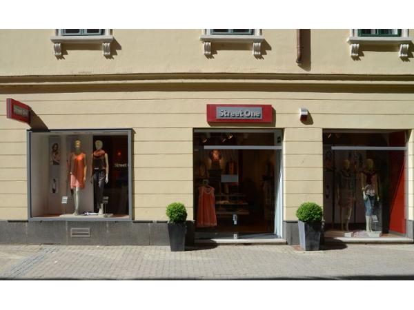 Bild 1 von Street one