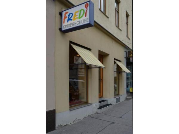 Bild 1 von Fredi Kinderschuhe Inh M Mair