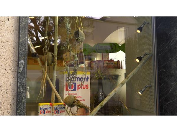 Bild 2 von Apotheke Dreifaltigkeit Mag pharm E Jura KG