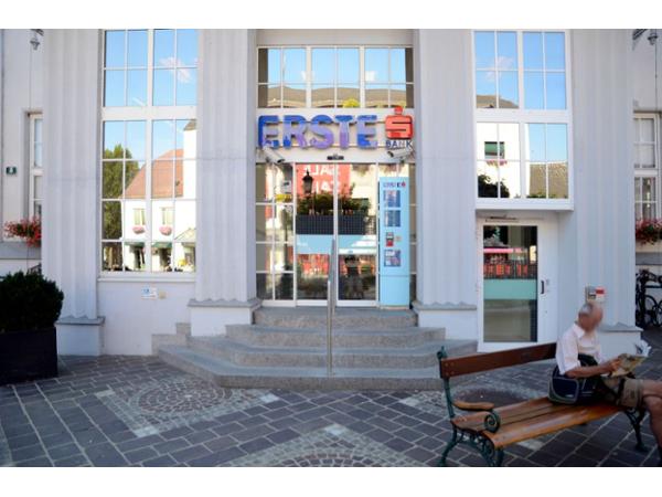 Bild 1 von Erste Bank – Filiale Tulln Rathausplatz