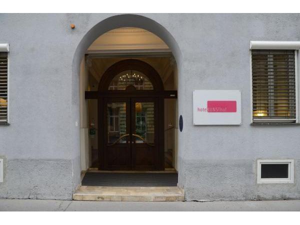 Bild 1 von Hotel KUNSThof