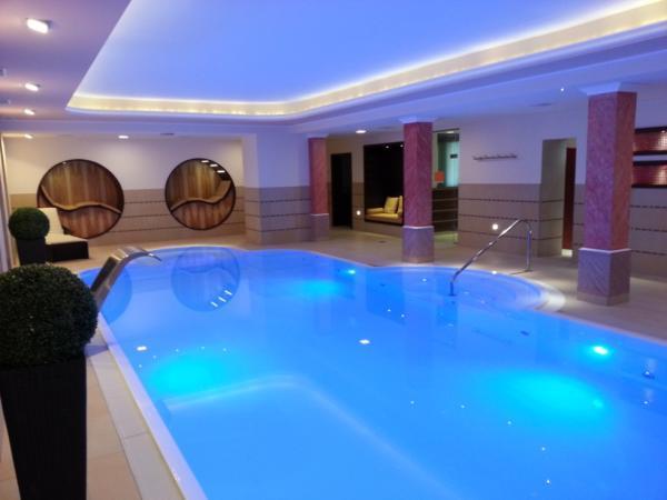 Bild 1 von Schwimmbad & Sauna-Paradies