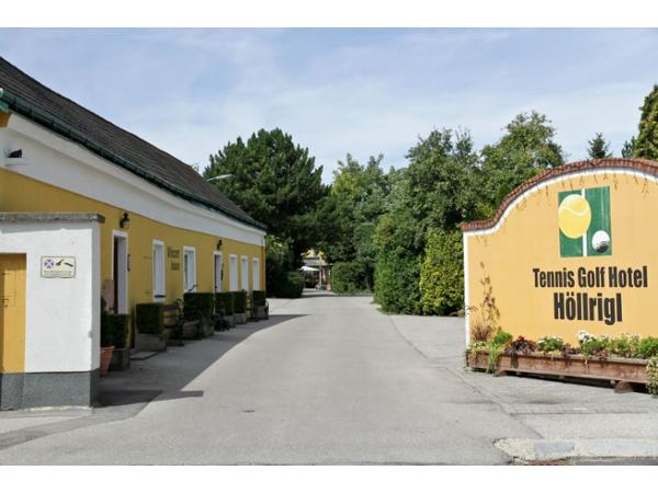 Bild 1 von Höllrigl Tennis- u Golfhotel