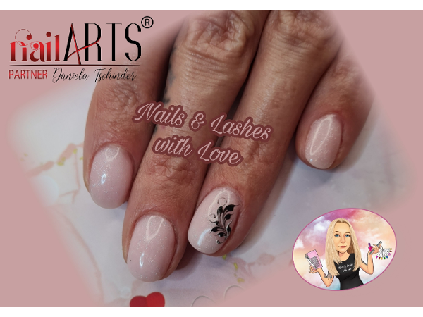 Bild 26 von Nails & Lashes with Love - Nagel- und Wimpernstudio