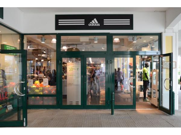 Bild 1 von Adidas Shop