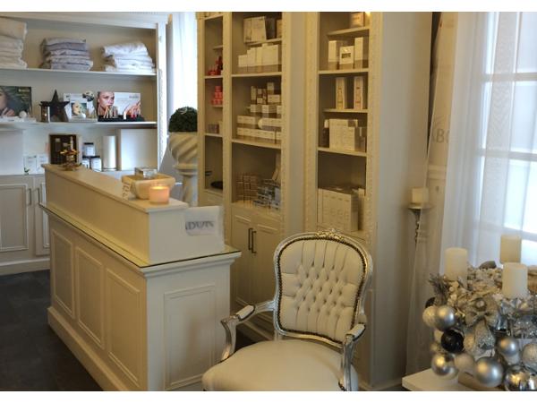 Bild 1 von Hartner Kosmetik + Fußpflegesalon Brigitte