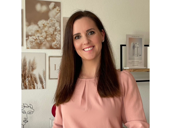 Bild 1 von Kosmetikstudio FEEL PRETTY | Carina Vogelmayer