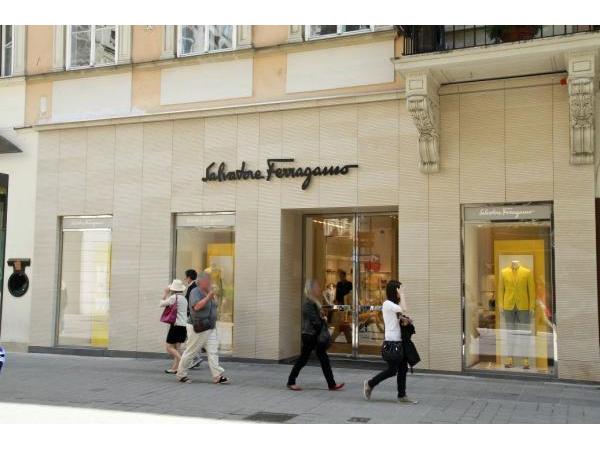 Bild 1 von Ferragamo