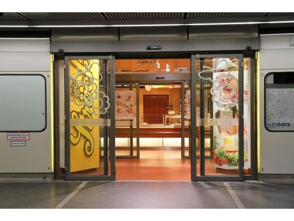 Bild 1 von Ströck - Stephansdom U-Bahn