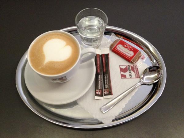 Bild 7 von Arktis Cafe