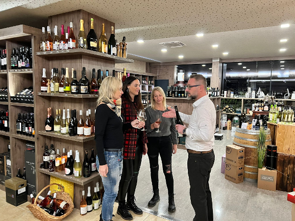 Bild 2 von Friedl - Weinfachhandel u Vinothek