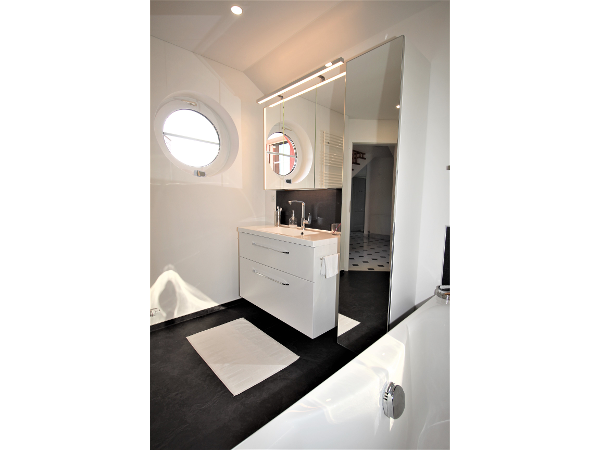 Bild 22 von VitaBad GmbH Dusch & Badrenovierung, GF Klaus Gföhler
