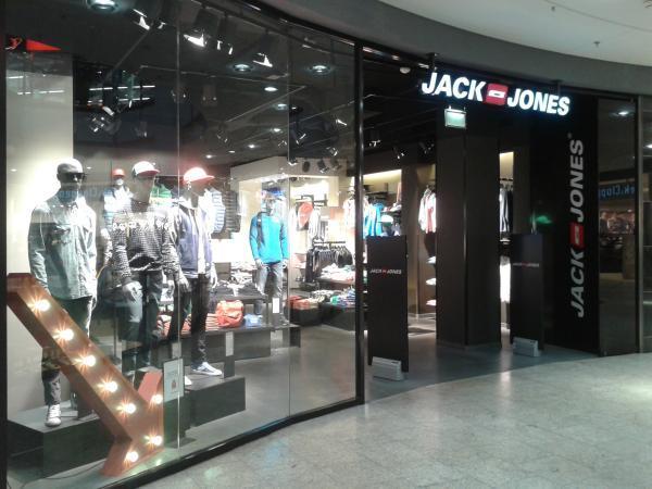Bild 1 von JACK & JONES Klagenfurt