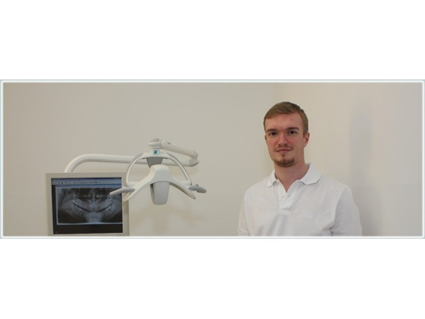 Bild 1 von Dr. med. dent. Vladislav Arion - MSc für orale Chirurgie und Implantologie