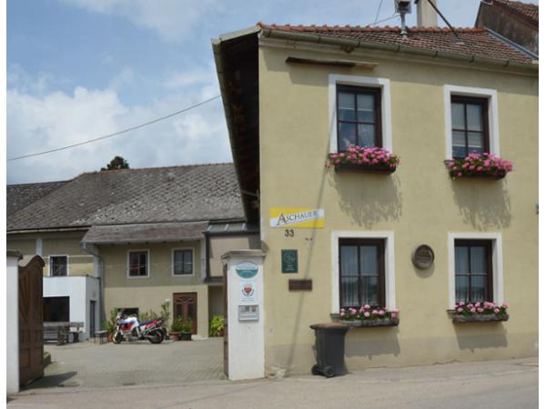 Bild 1 von ASCHAUER Weinbau - Buschenschank