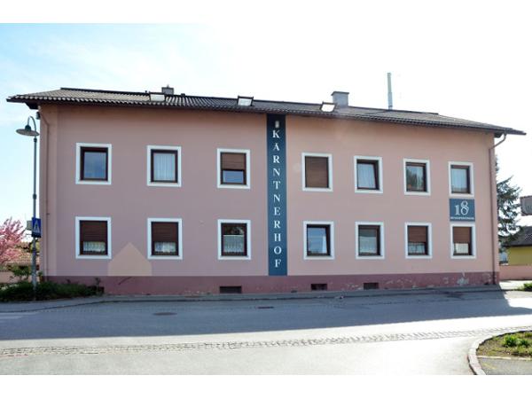 Bild 1 von neues-wohnen Monatquartiere-Arbeiterzimmer Josef Krassnig