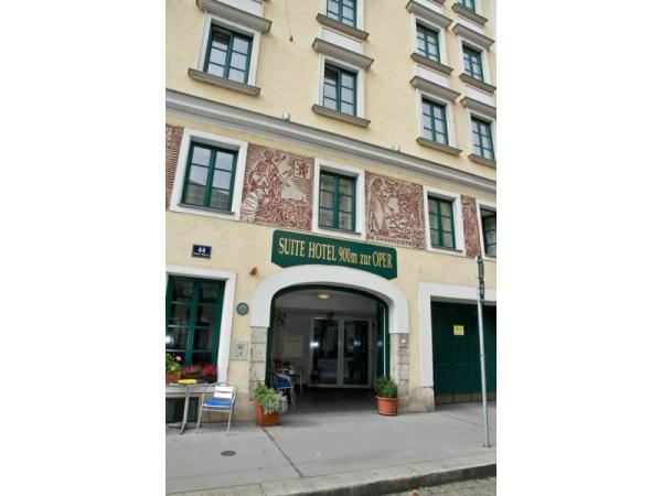 Bild 1 von MR Suite Hotel 900m zur Oper