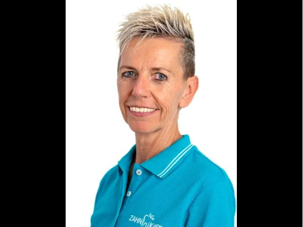 Bild 14 von Zahnarztpraxis Dr. Philipp Kaiser MMSc LLM & Kollegen