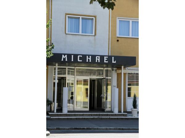 Bild 1 von Hotel Michael
