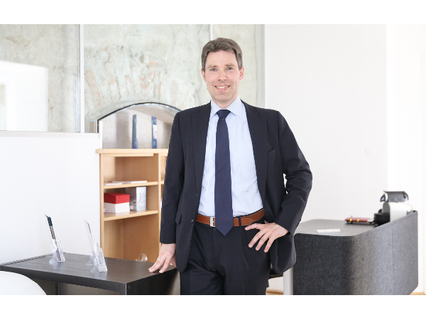 Bild 1 von Dr. Ollinger Thomas