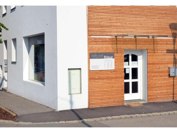 Bild 1 von Treffpunkt Frisur